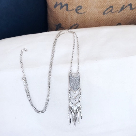 🎀 NEW Last 1 • Silver Long Boho Tassel Necklace • - Picture 3 of 8